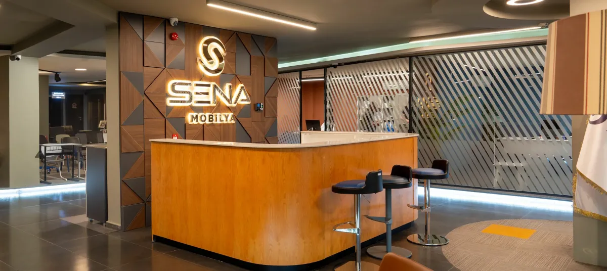 SENA Mobilya modern ofis mobilyaları, çalışma masaları, toplantı alanları ve ergonomik ofis koltuklarıyla kurumsal çalışma alanlarına düzen, konfor ve profesyonel bir atmosfer kazandırır.