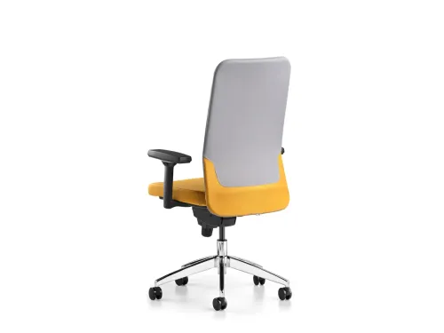 COMFY ofis sandalyesi, ACT 13 sarı oturumu, ACT 28 gri sırt yüzeyi ve ayarlanabilir yapısıyla çağdaş çalışma alanları için rahat bir çözüm sunar.