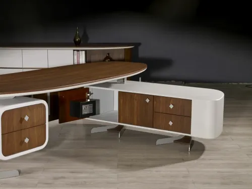 DORA VIP makam masası, sessiz kapanır çekmeceler ve gizli kasa bölmesiyle sade çizgili premium executive desk ve modern profesyonel yönetici masası fonksiyonelliğini en üst seviyeye taşır.