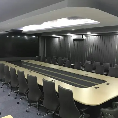 Belediye Toplantı Salonu ve Karar Alanı Kurgusu