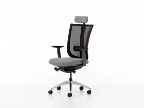 MOVE çağdaş yönetici koltuğu, gri kumaş oturumu, başlıklı ergonomik formu ve alüminyum yıldız ayağıyla seçici ofis düzenlerine uyum sağlar.