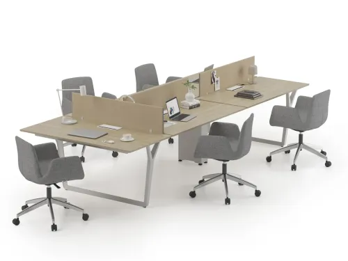 NOTE altılı workstation masa, açık ahşap tonlu yüzeyi, panel bölücüleri ve ergonomik sandalye yerleşimiyle modern ofis masası düzenini güçlendirir.