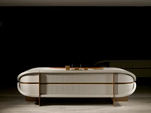 OPAL VIP beyaz masa, oval formda modern liderlik masası ve metal kadrajlı oval yönetici masası ile premium slim design executive desk konforunu sunar.