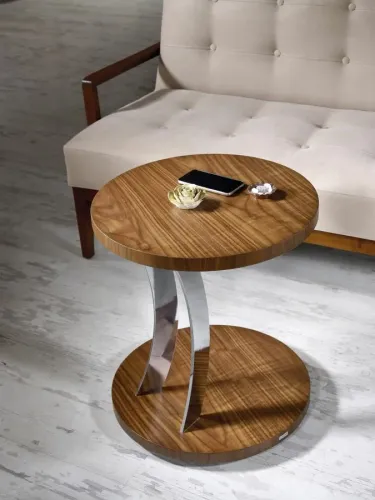 Orient VIP makam sehpası ahşap krom ayaklı makam masası modelleri. Oval form modern makam takımı ile uyumlu premium yan sehpa detayı.