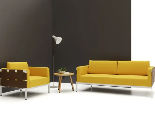 Piet tekli koltuk ve kanepe kombinasyonu; ofis içi oturma alanı, resepsiyon ve bekleme salonu için modern, davetkâr ve bütüncül bir çözüm oluşturur.